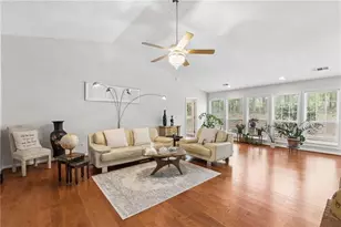 1316 Mandalay Ct SW, Lilburn, GA 30047 - Photo 8