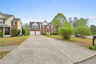 3825 Tristan Way, Suwanee, GA 30024 - Photo 4