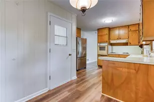 1660 Maple Ct SE, Conyers, GA 30013 - Photo 18