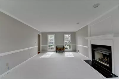 2451 Meadowglen Trail, Snellville, GA 30078 - Photo 12