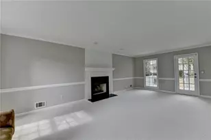 2451 Meadowglen Trail, Snellville, GA 30078 - Photo 8