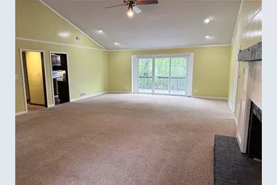 3033 Riviera Drive NW, Conyers, GA 30012 - Photo 8