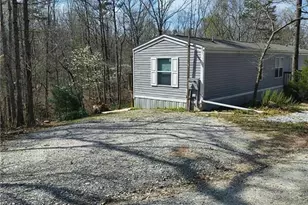 69 Gold Lake Dr, Cleveland, GA 30528 - Photo 2