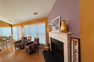 1585 Glen Rose Ct, Lawrenceville, GA 30043 - Photo 6