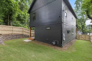 1065 Hubbard St SW, Atlanta, GA 30310 - Photo 20