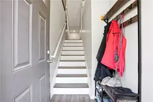 1581 Liberty Pkwy NW, Atlanta, GA 30318 - Photo 2