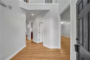 1427 Lost Bridge Rd, Marietta, GA 30008 - Photo 10