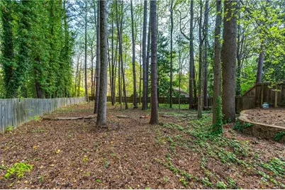 599 Saint James Walk SE, Marietta, GA 30067 - Photo 32