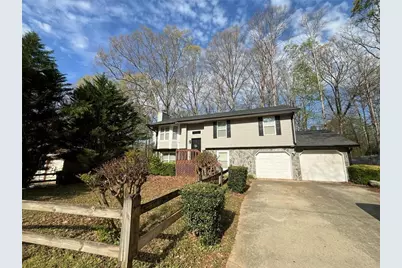 1915 Matthew Way, Lithonia, GA 30058 - Photo 1