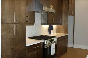 1044 Claudette Colvin Ct, Atlanta, GA 30318 - Photo 10