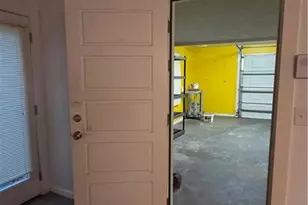 5251 Greenpoint Dr, Stone Mountain, GA 30088 - Photo 32