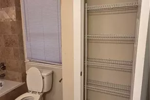 5251 Greenpoint Dr, Stone Mountain, GA 30088 - Photo 70