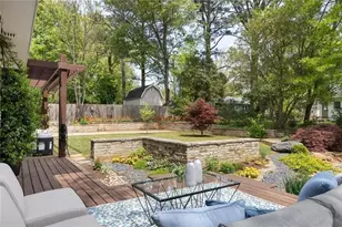1392 Rupert Rd, Decatur, GA 30030 - Photo 14