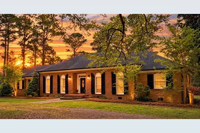 945 Poplar Street, Monroe, GA 30655 - Photo 1