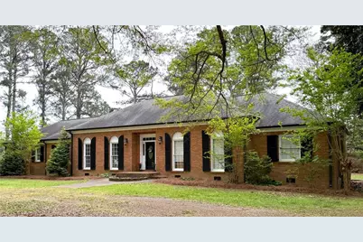 945 Poplar Street, Monroe, GA 30655 - Photo 2