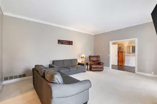 945 Poplar St, Monroe, GA 30655 - Photo 12