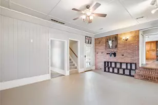 945 Poplar St, Monroe, GA 30655 - Photo 26