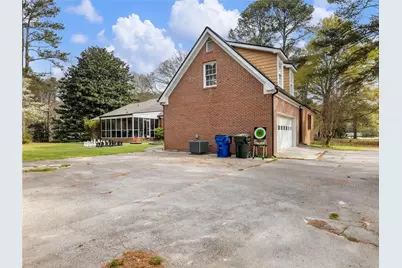 945 Poplar Street, Monroe, GA 30655 - Photo 46