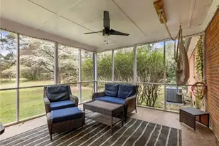 945 Poplar St, Monroe, GA 30655 - Photo 44