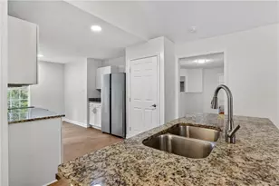 2419 Bristol Dr, Macon, GA 31217 - Photo 12