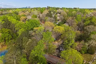 4246 D'Youville Trce, Atlanta, GA 30341 - Photo 34