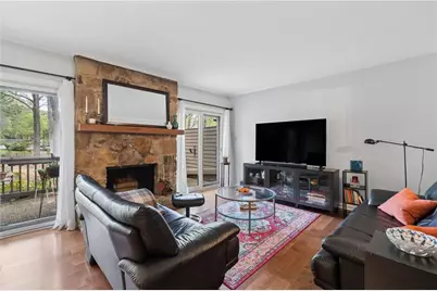 4246 D Youville Trace, Atlanta, GA 30341 - Photo 8