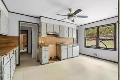 1973 Pine Tree Trail, Gainesville, GA 30501 - Photo 8