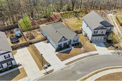 116 Cummings Court, Ball Ground, GA 30107 - Photo 4