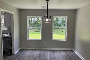 433 Rhett Dr, Loganville, GA 30052 - Photo 6