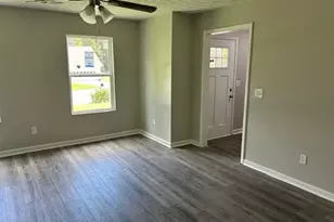 433 Rhett Dr, Loganville, GA 30052 - Photo 4