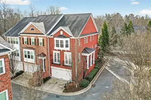 7205 Lowery Oak Dr, Roswell, GA 30075 - Photo 2