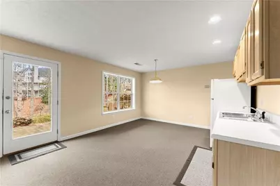 9260 Bayhill Drive, Gainesville, GA 30506 - Photo 32