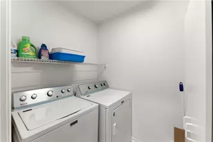 9260 Bayhill Dr, Gainesville, GA 30506 - Photo 16