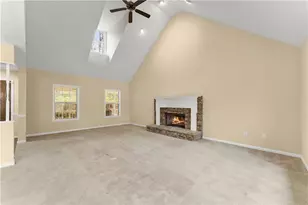 9260 Bayhill Dr, Gainesville, GA 30506 - Photo 12