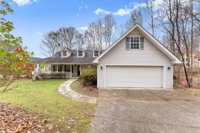 9260 Bayhill Drive, Gainesville, GA 30506 - Photo 4