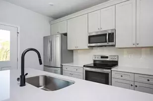 1141 4th St NW, Atlanta, GA 30318 - Photo 6