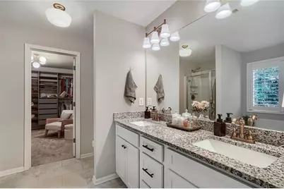 243 N Gwinnett Street, Buford, GA 30518 - Photo 18