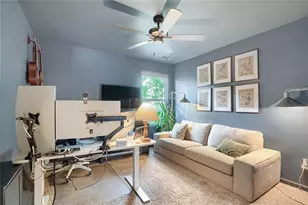 243 N Gwinnett St, Buford, GA 30518 - Photo 24