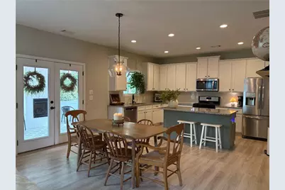 243 N Gwinnett Street, Buford, GA 30518 - Photo 6