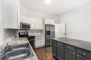 330 N Peachtree Pkwy, Peachtree City, GA 30269 - Photo 34