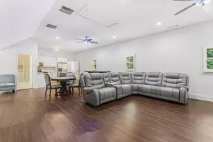 330 N Peachtree Pkwy, Peachtree City, GA 30269 - Photo 30