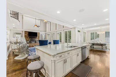 330 N Peachtree Parkway, Peachtree City, GA 30269 - Photo 18