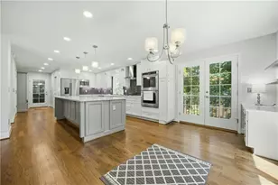 2990 Ascot Ln, Roswell, GA 30076 - Photo 14