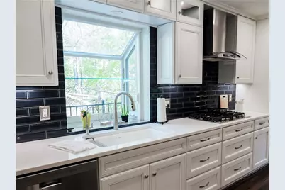 2990 Ascot Lane, Roswell, GA 30076 - Photo 16