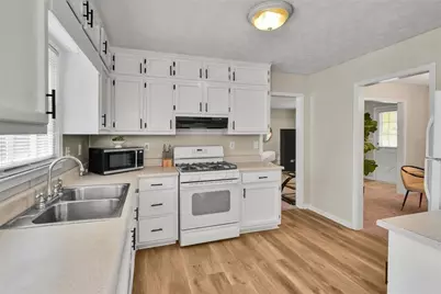 5284 Wydella Road SW, Lilburn, GA 30047 - Photo 14