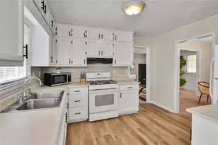 5284 Wydella Rd SW, Lilburn, GA 30047 - Photo 14