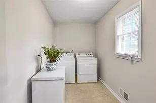 5284 Wydella Rd SW, Lilburn, GA 30047 - Photo 16