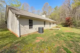 178 April Ln, Jefferson, GA 30549 - Photo 24