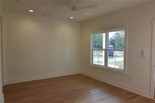 1070 Moreland Dr, Watkinsville, GA 30677 - Photo 10