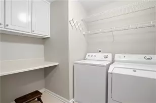 3660 Chartwell Dr, Suwanee, GA 30024 - Photo 36